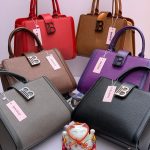 Medium sized office bag